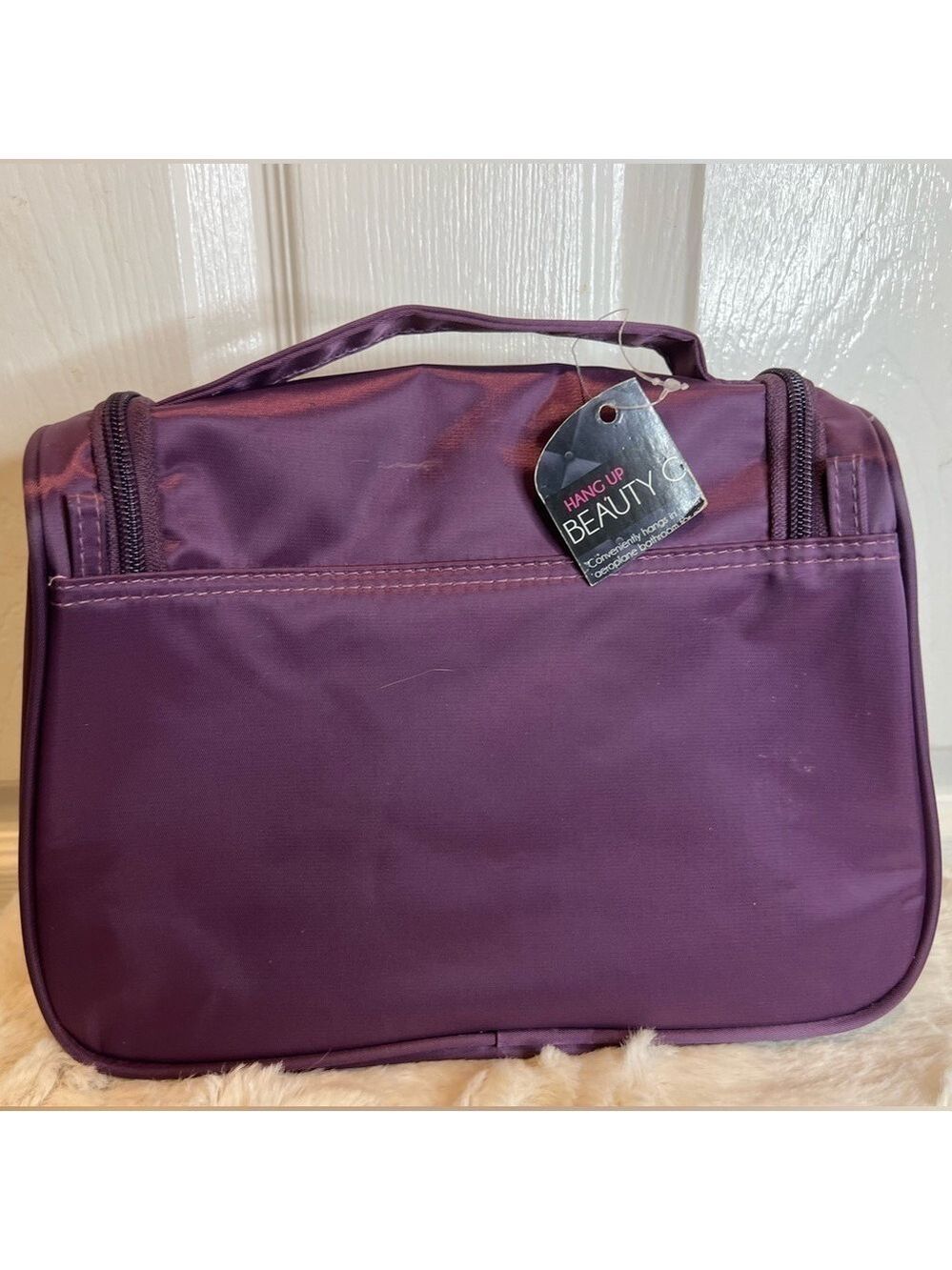 GO HANGING TOILETRY ZIPPERED BAG - Picture 1 of 10